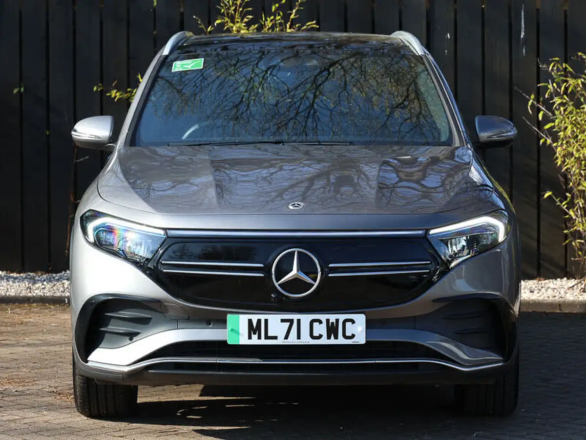 2021-mercedes-benz-eqa-e-eqa-250-amg-line-premium-big-16
