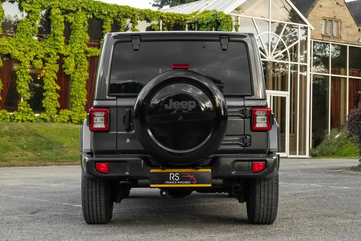 2019-jeep-wrangler-20-gme-overland-hard-5d-big-17