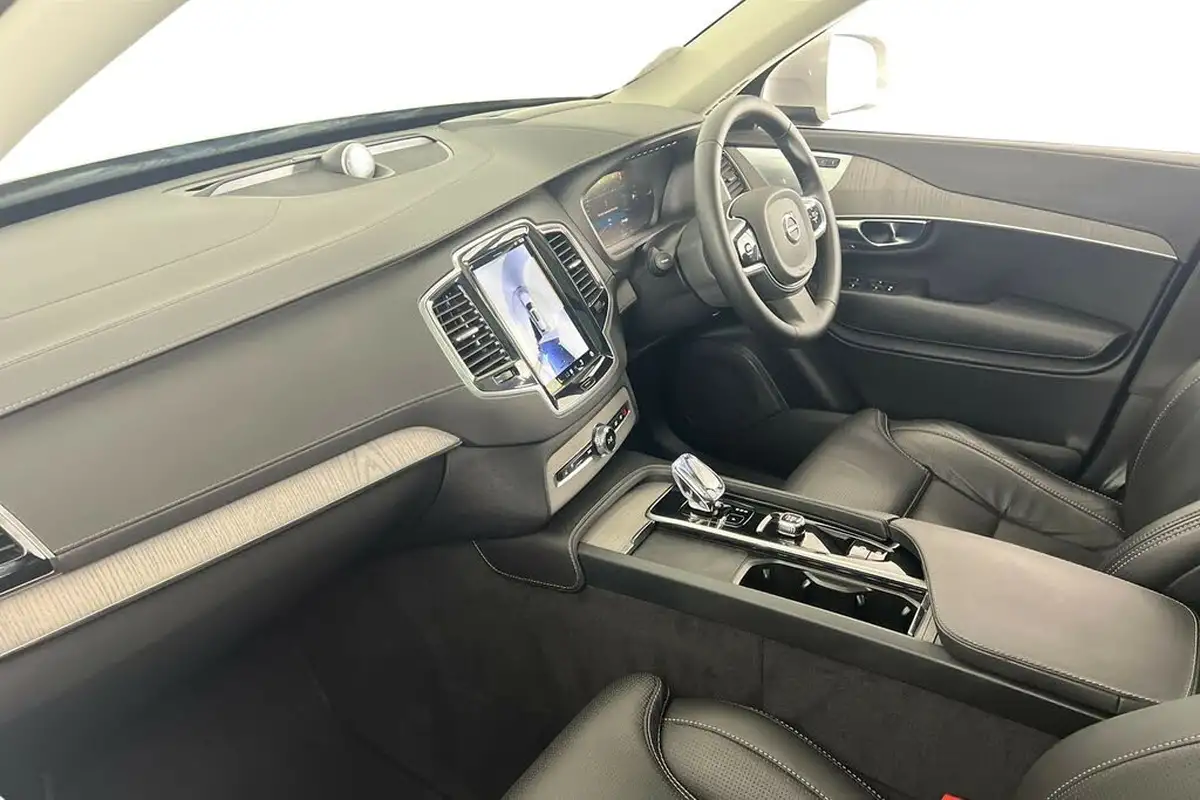 2024-volvo-xc90-20-t8-ultimate-dark-big-1