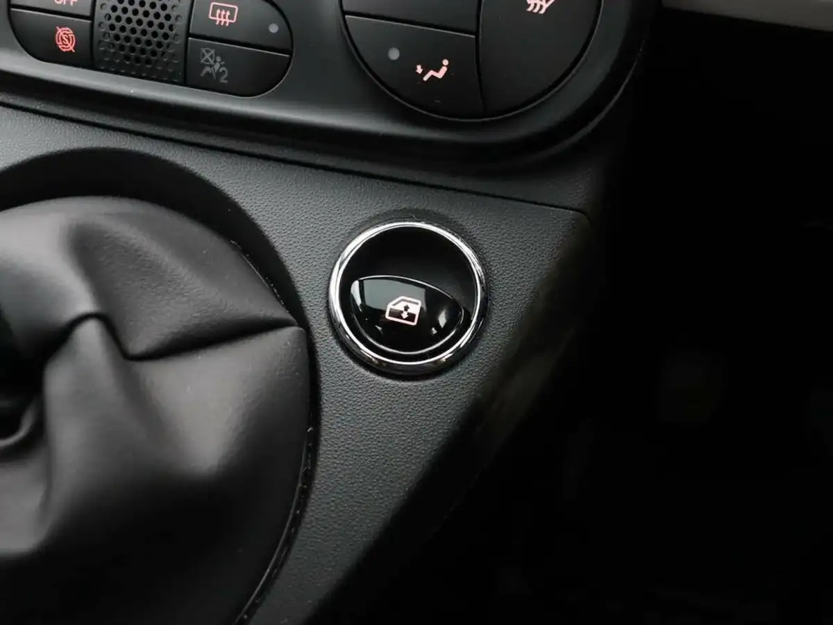 2024-fiat-500-10-top-big-31