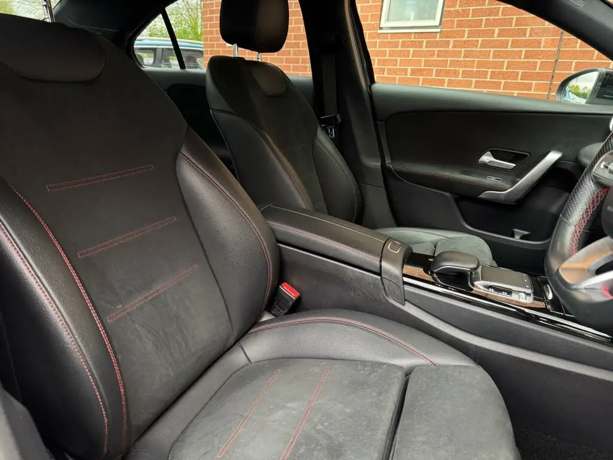 2019-mercedes-benz-a-class-15d-a180d-amg-line-saloon-4d-7g-dct-big-14