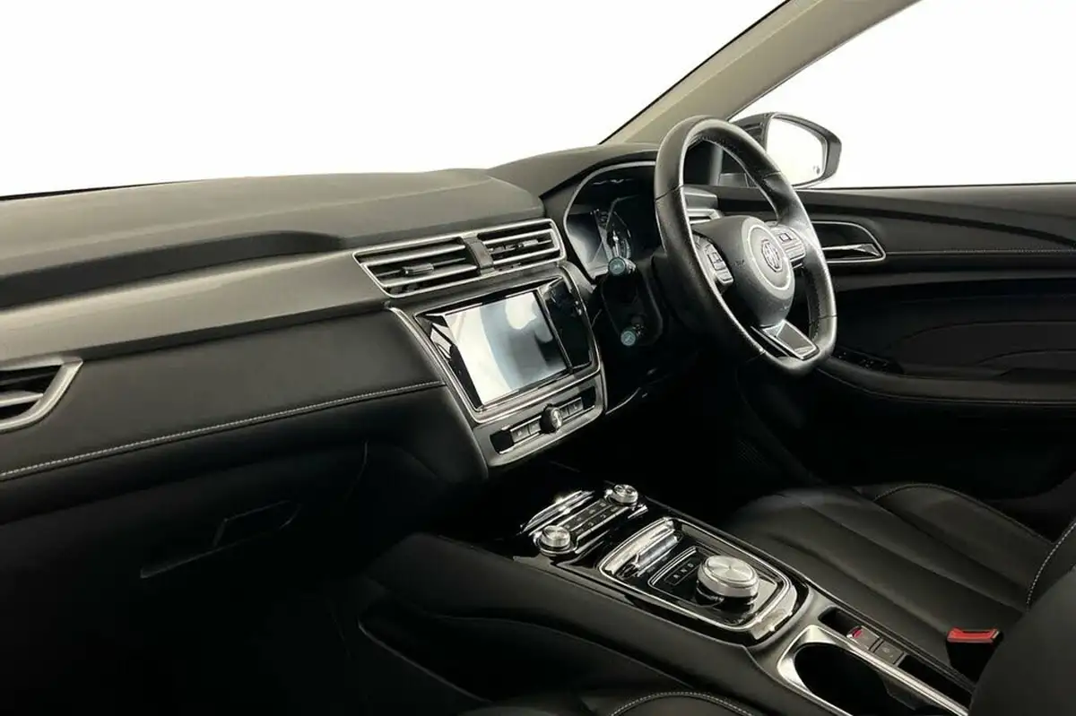 2022-mg-mg5-e-exclusive-ev-long-range-big-10