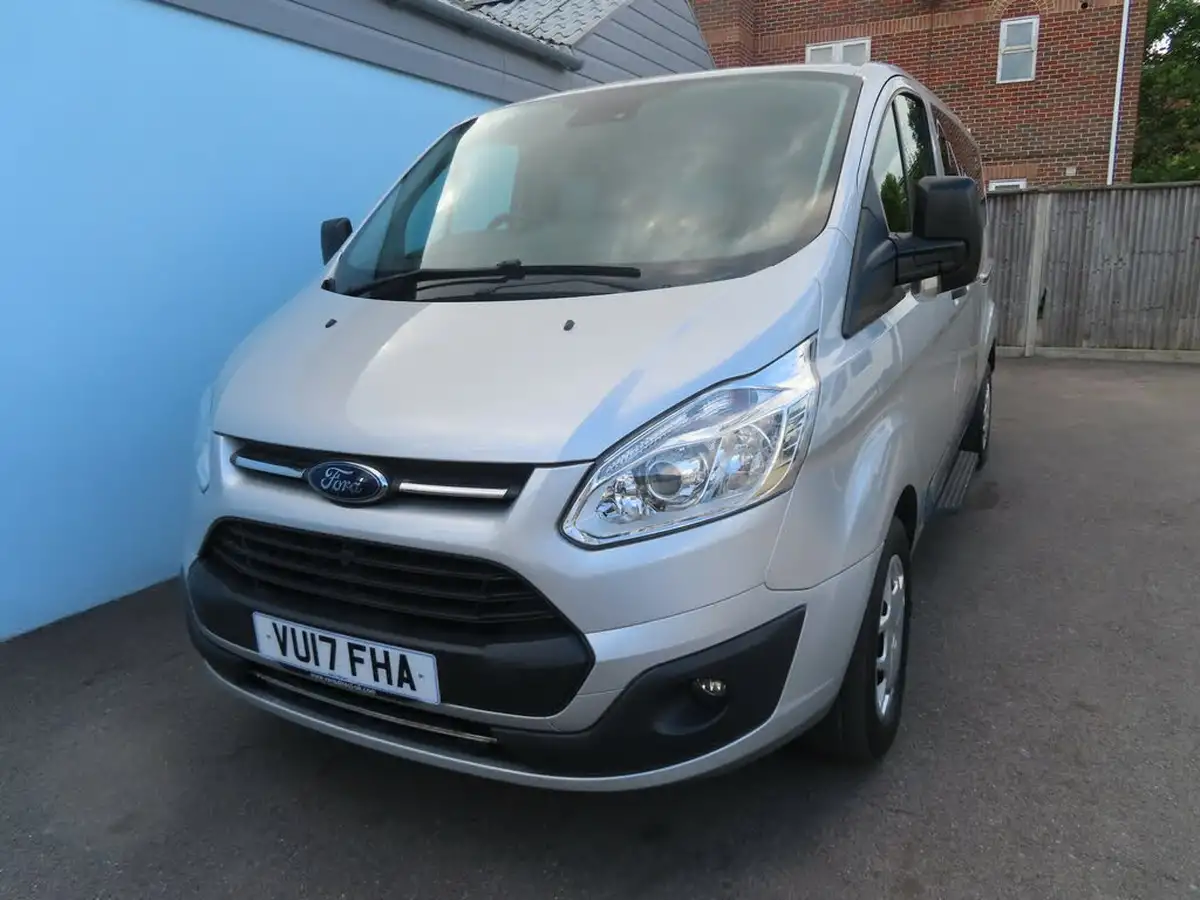 2017-ford-tourneo-custom-20tdci-310-l2-zetec-130ps-big-6