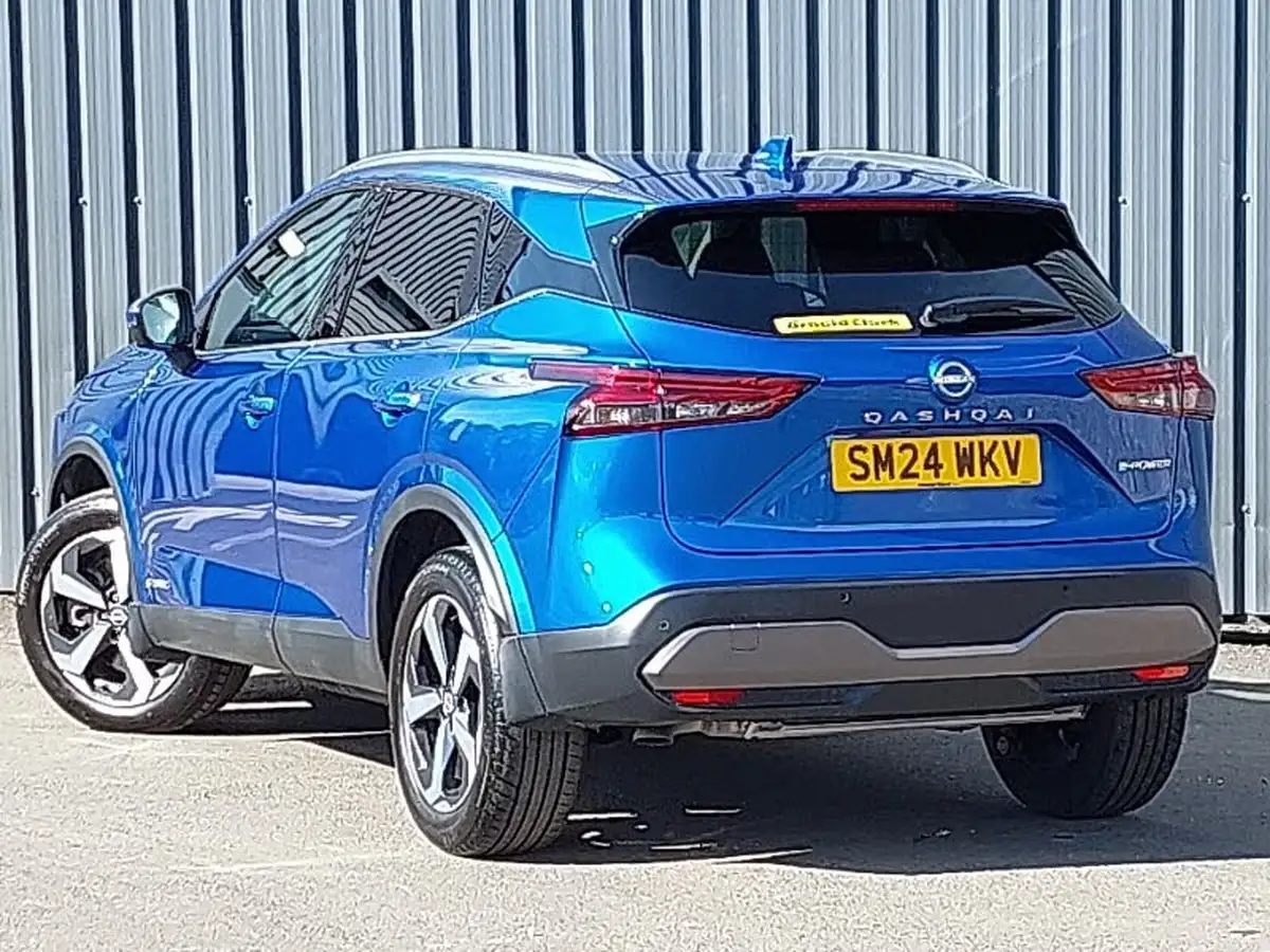2024-nissan-qashqai-15-n-connecta-big-1