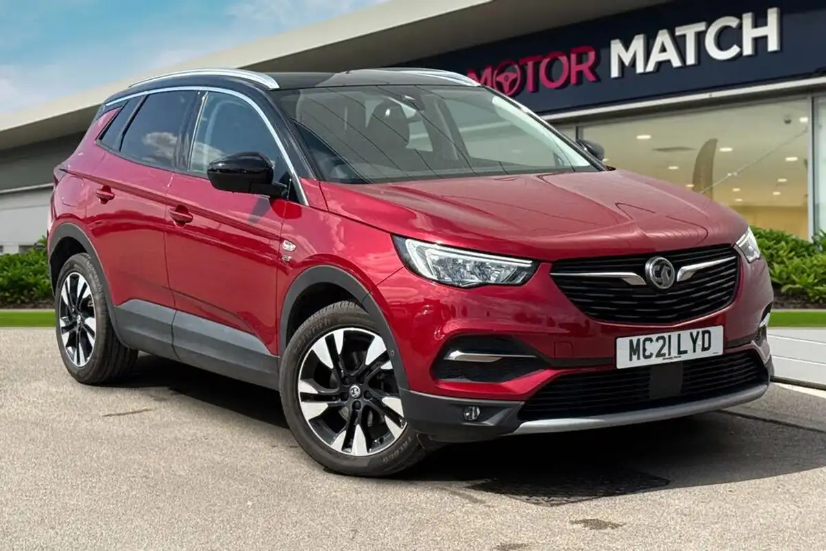 2021-vauxhall-grandland-x-12-griffin-big-0