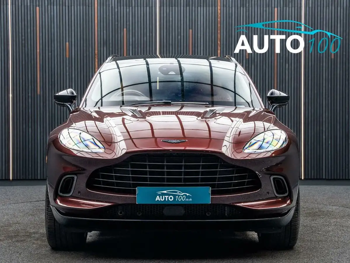 2021-aston-martin-dbx-40-v8-big-10