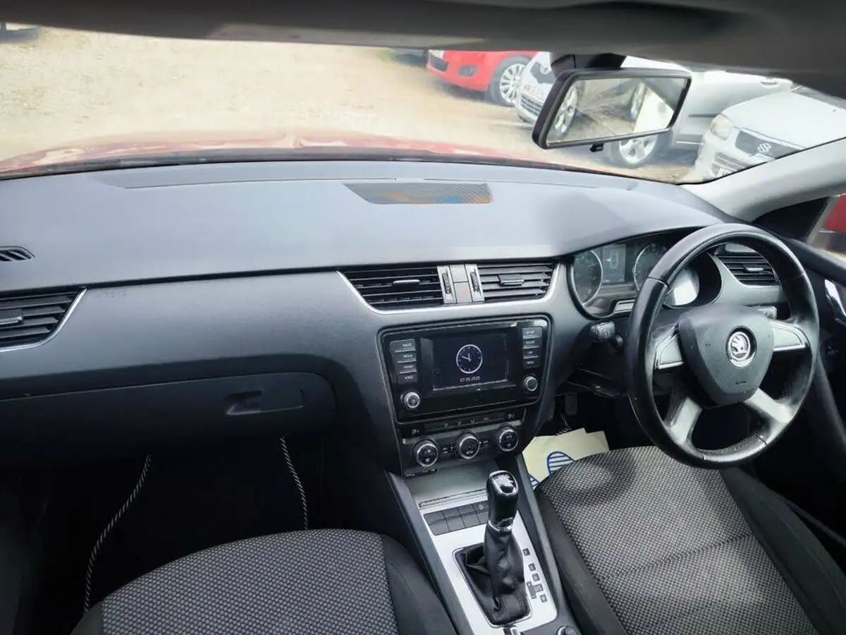 2014-skoda-octavia-14-se-hatchback-dsg-big-17