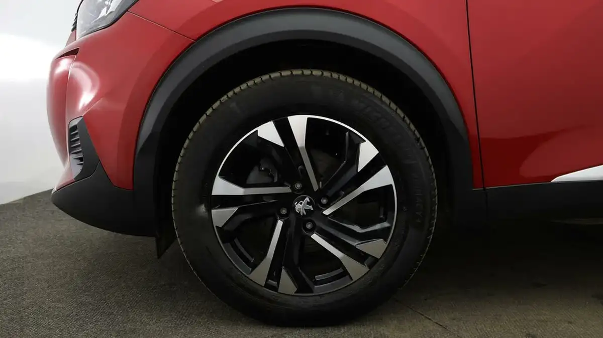 2020-peugeot-2008-suv-12-puretech-allure-100bhp-big-17