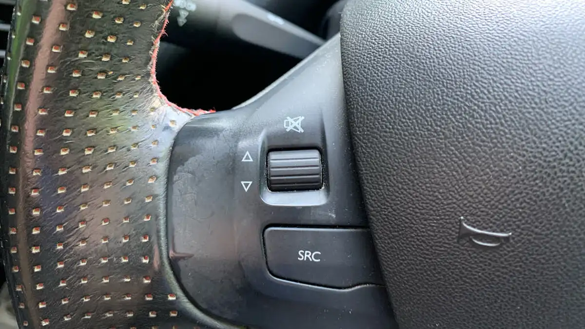 2019-peugeot-2008-suv-12-puretech-gt-line-130bhp-big-22