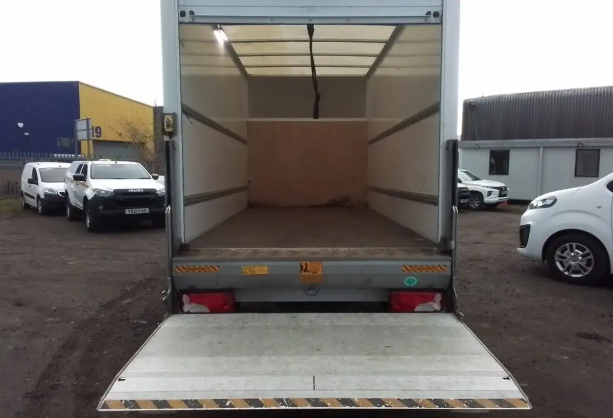 2021-mercedes-benz-sprinter-21cdi-316-l3h2-progressive-big-19