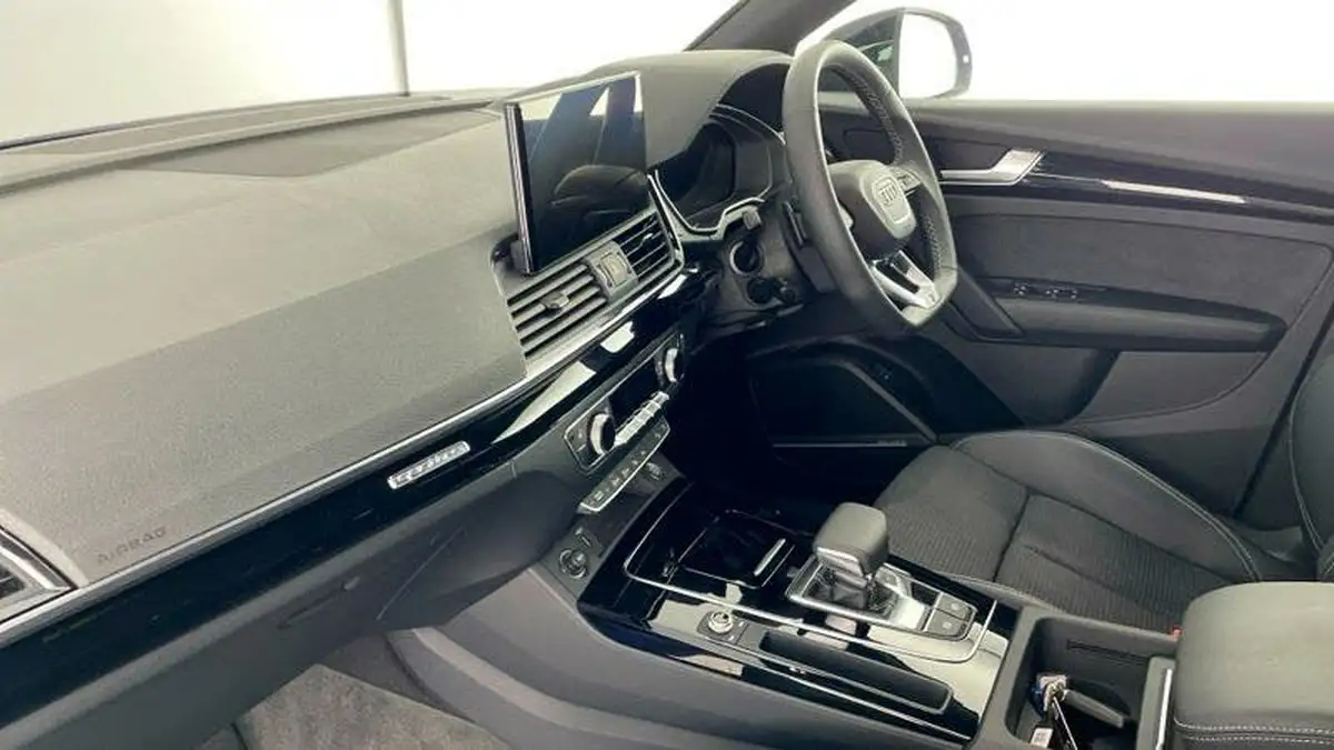 2024-audi-q5-20-tdi-s-line-big-1