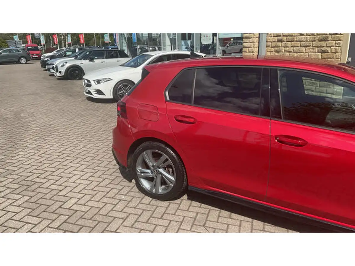 2022-volkswagen-golf-15-etsi-r-line-150ps-hatchback-big-42