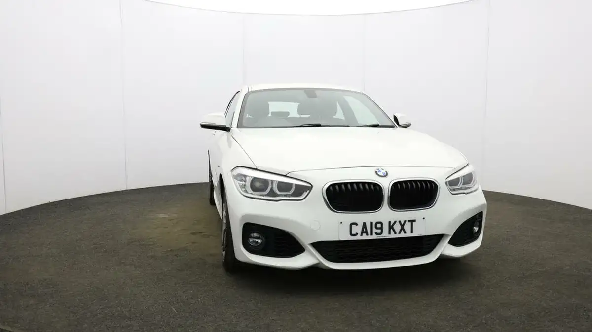 2018-bmw-1-series-15-118i-m-sport-3d-big-41