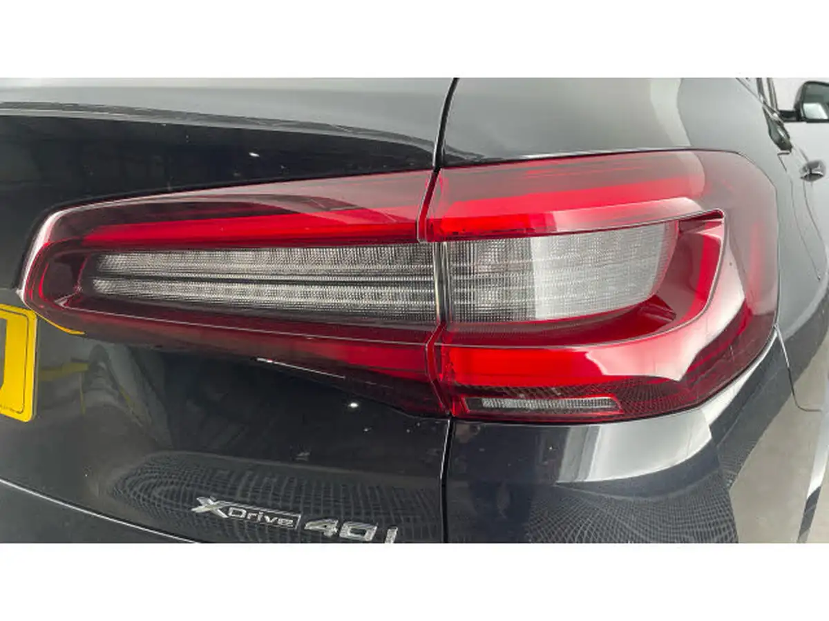 2022-bmw-x5-30-xdrive-40i-m-sport-mht-big-21