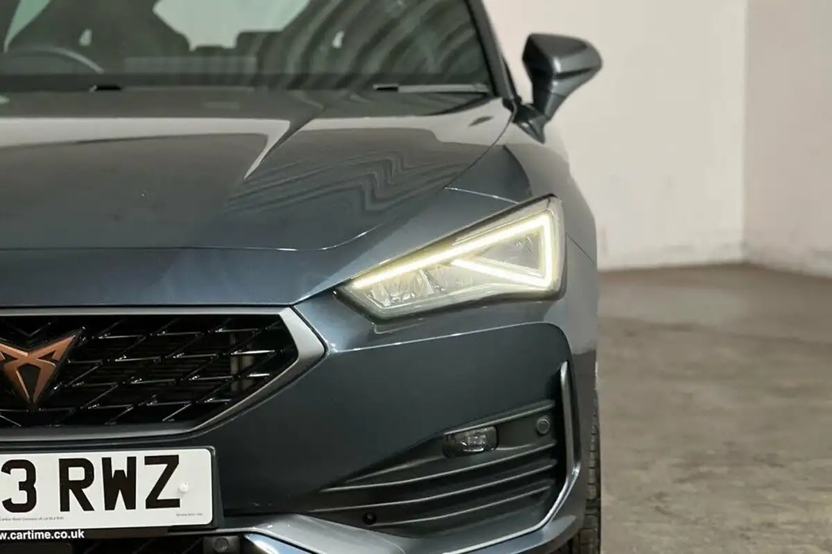 2023-cupra-leon-nf-14-e-hybrid-vz2-estate-big-12