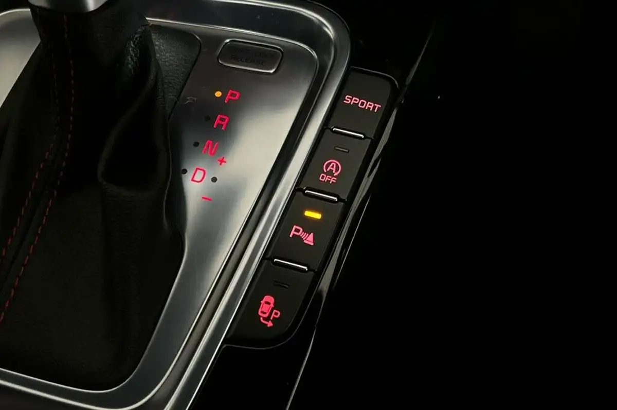2020-kia-pro-ceed-16-t-gdi-gt-big-31