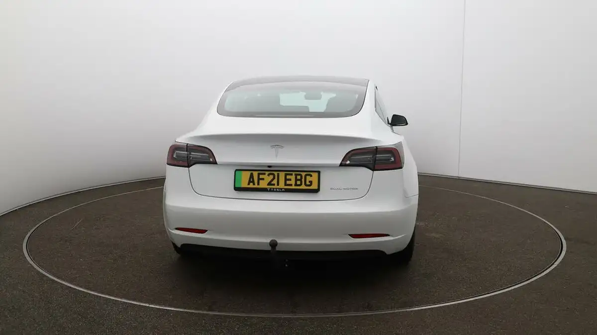 2021-tesla-model-3-e-long-range-4x4-big-6