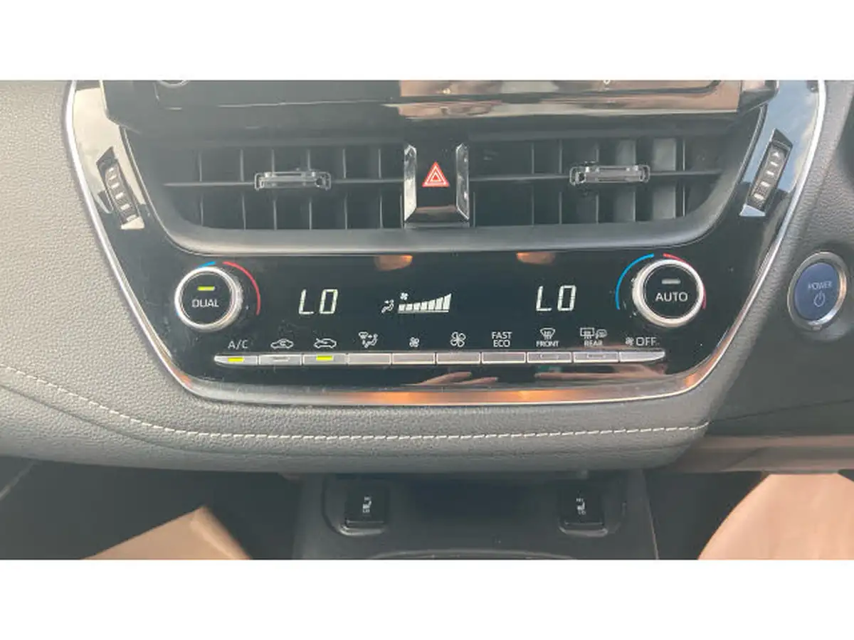 2020-toyota-corolla-18-vvt-i-design-spare-wheel-hatchback-5d-big-26