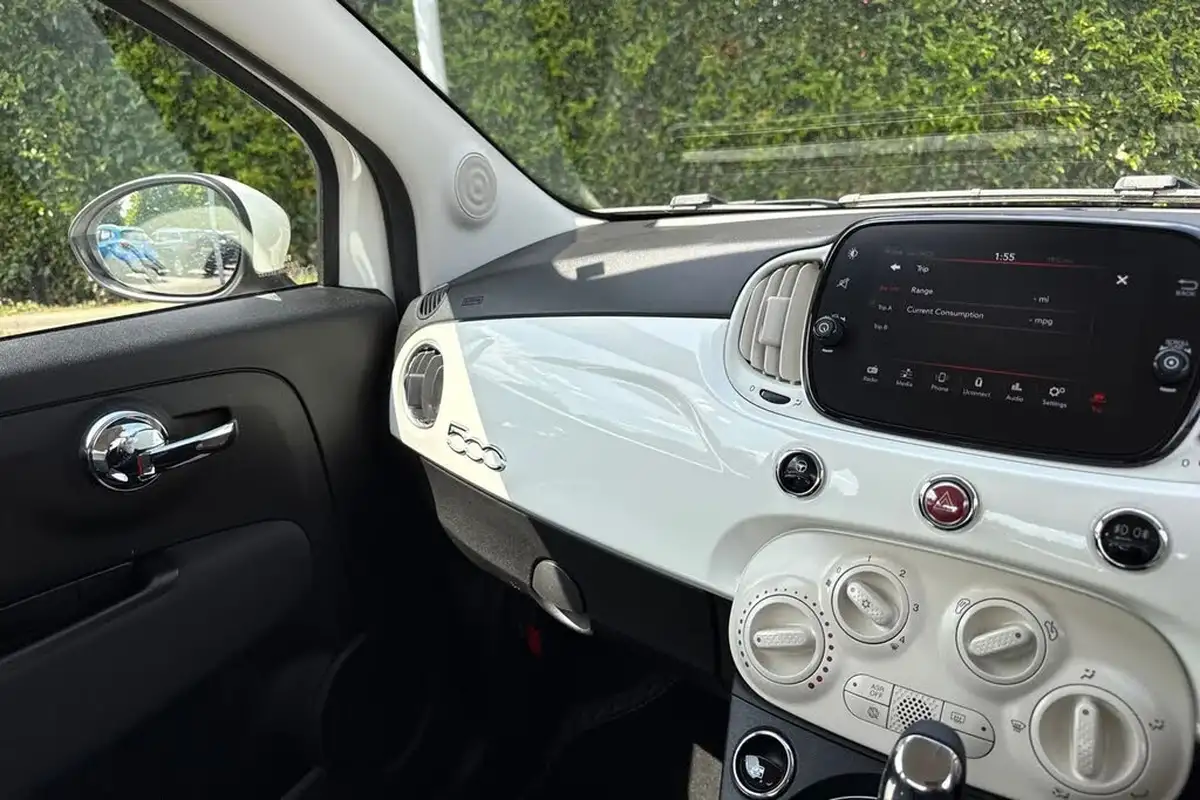 2019-fiat-500-12-lounge-ss-dualogic-big-16