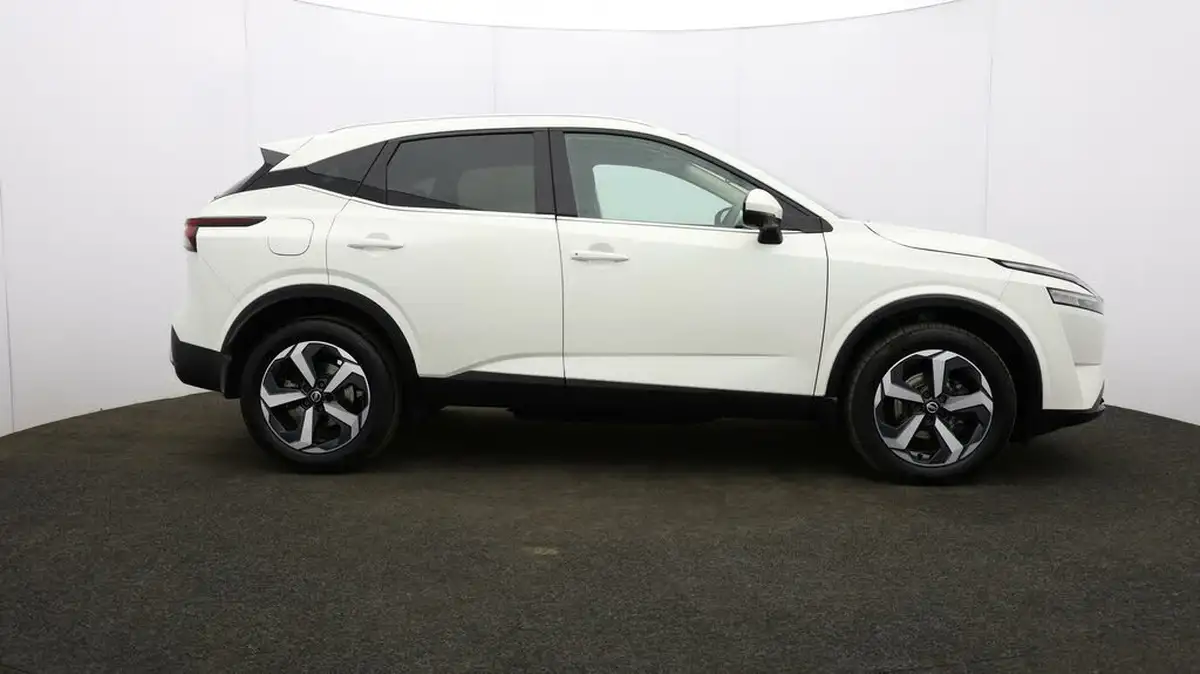 2021-nissan-qashqai-13-dig-t-premiere-edition-158ps-x-tronic-big-43