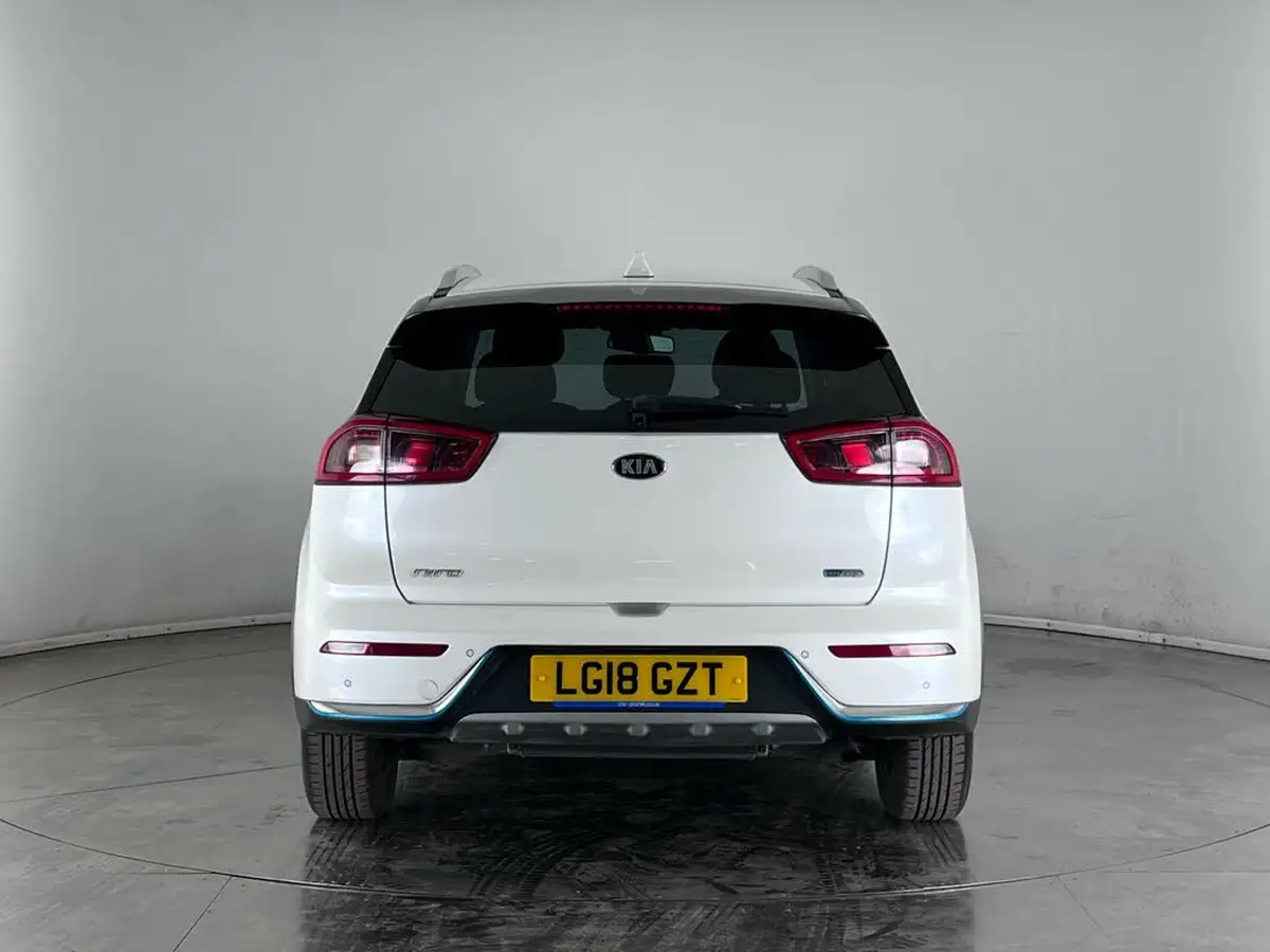 2018-kia-niro-16-gdi-3-156kwh-16-alloy-wheels-big-5