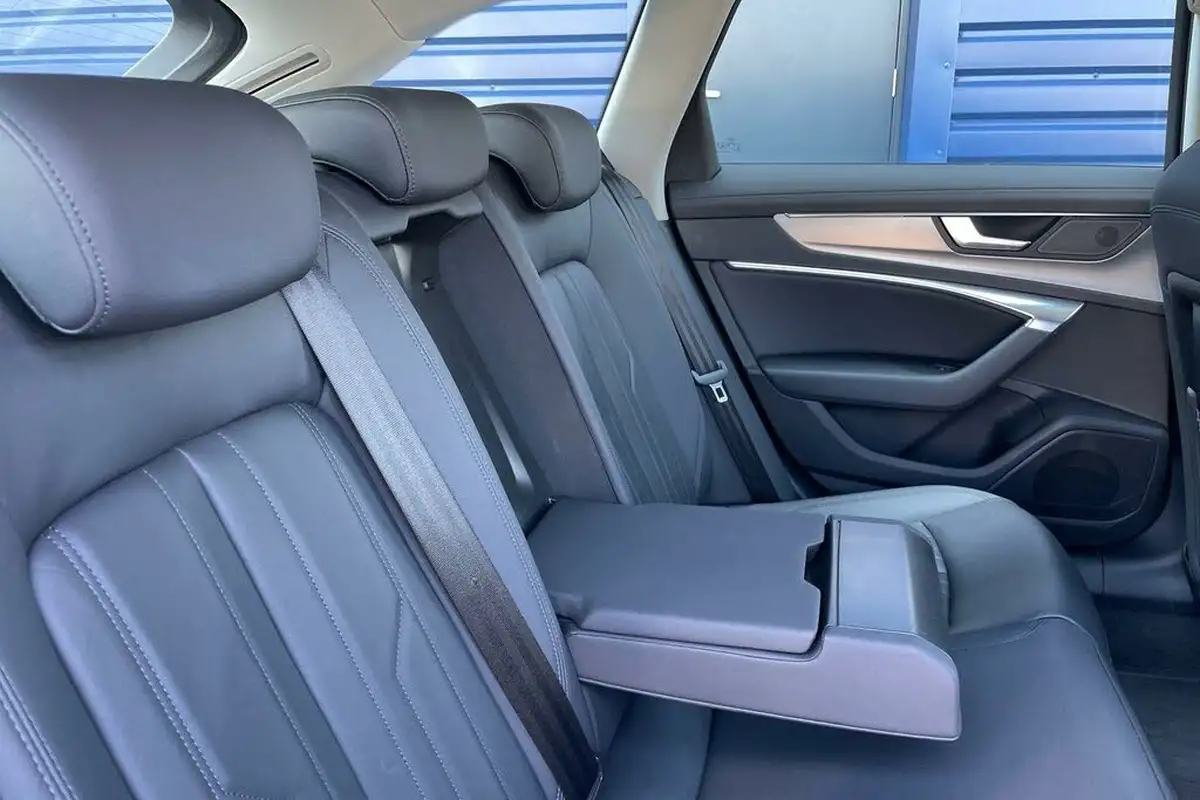 2022-audi-a6-avant-20-40-tfsi-sport-big-20