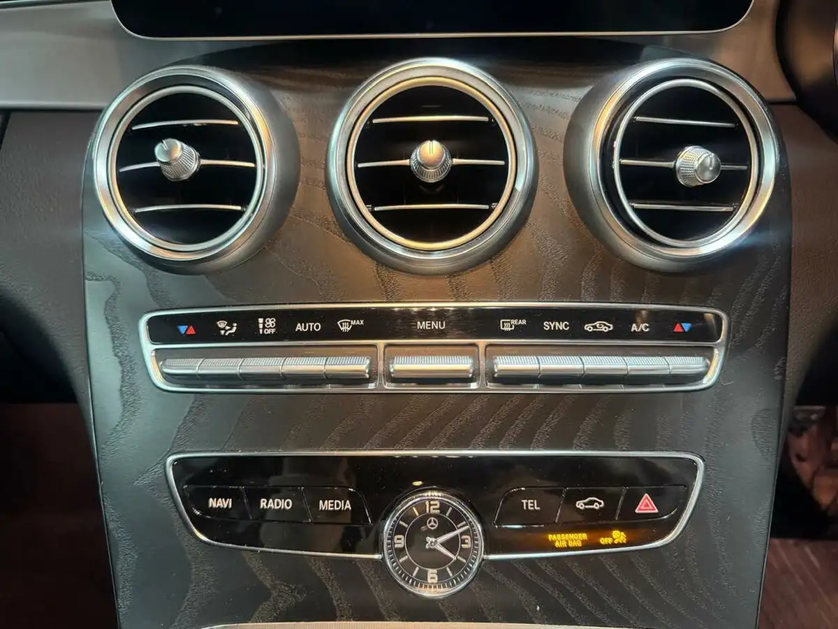 2019-mercedes-benz-c-class-20d-c220d-amg-line-premium-coupe-2d-big-20