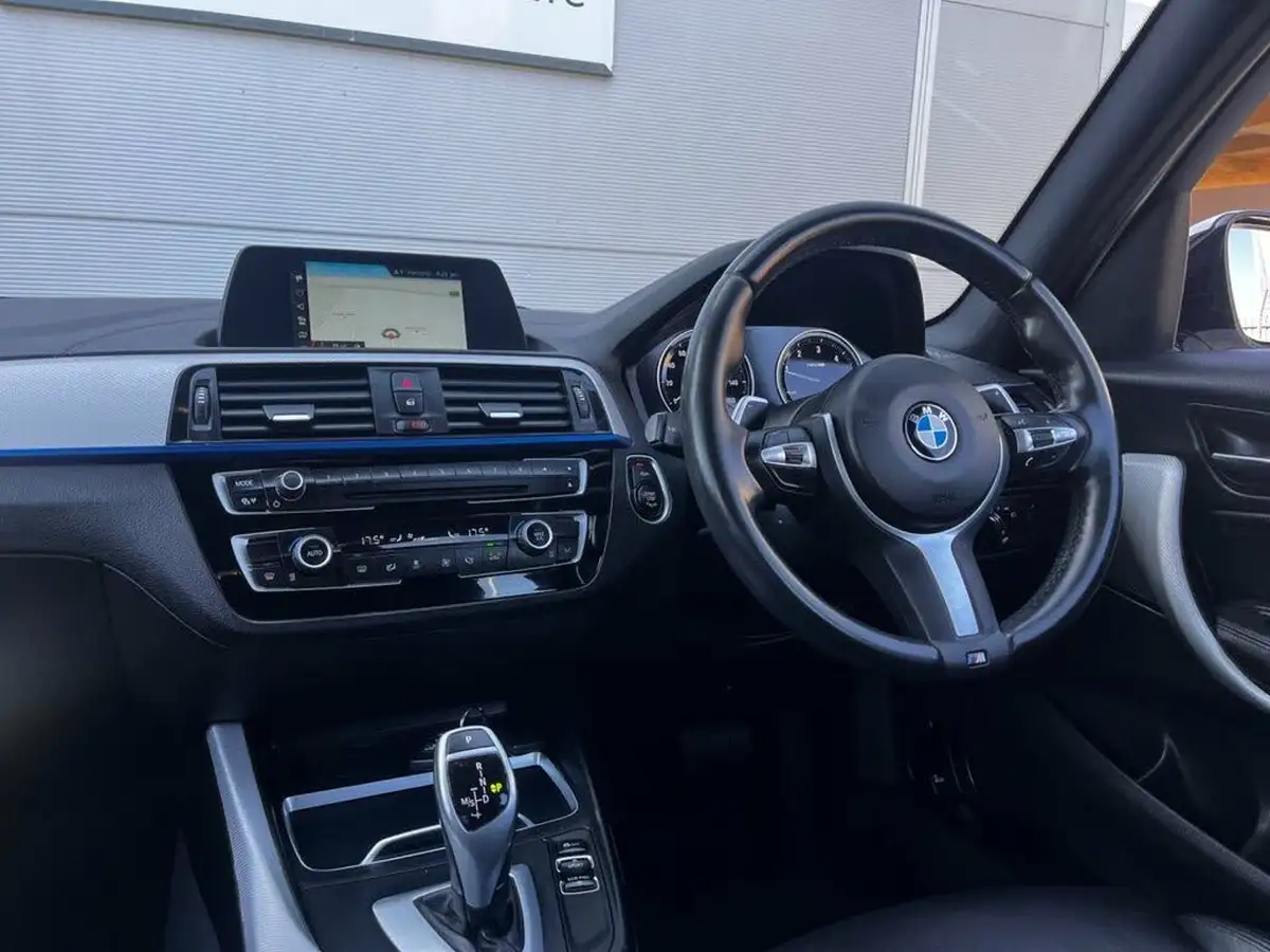2017-bmw-1-series-20td-120d-m-sport-5d-auto-big-10
