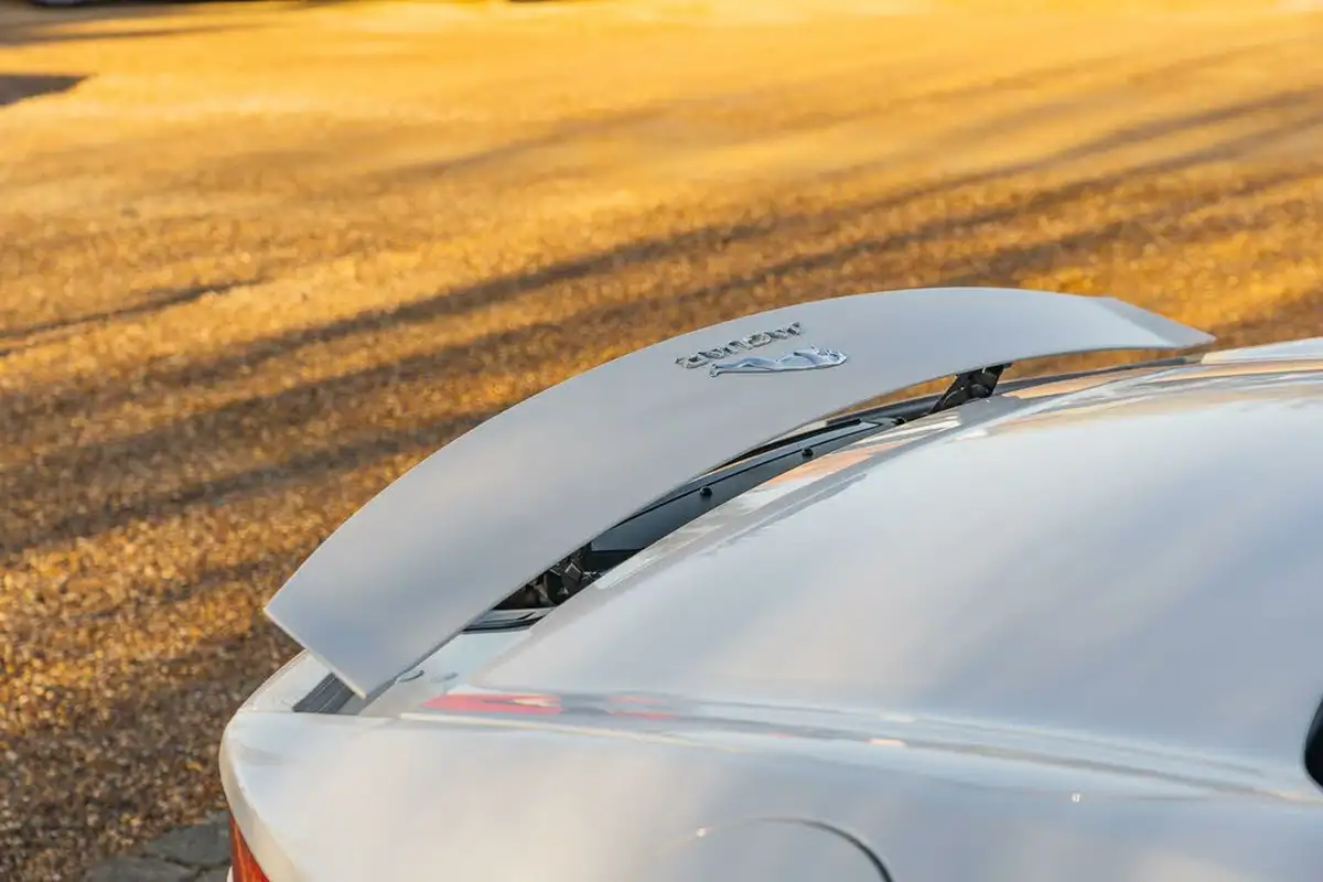 2015-jaguar-f-type-30-convertible-quickshift-big-21