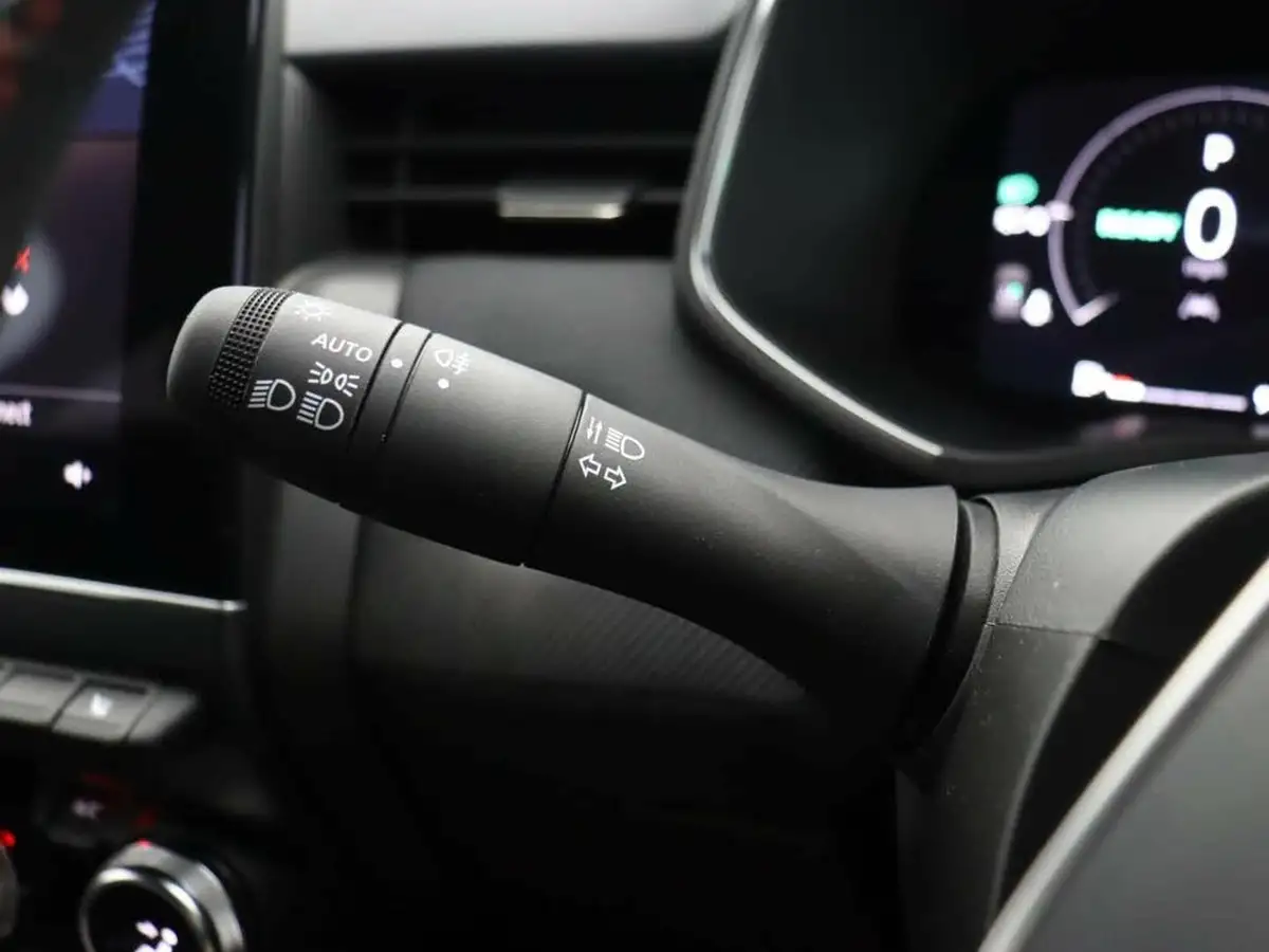 2024-renault-clio-16-esprit-alpine-big-41