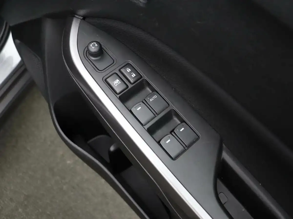 2020-suzuki-vitara-14-boosterjet-sz-t-129ps-mild-hybrid-big-22