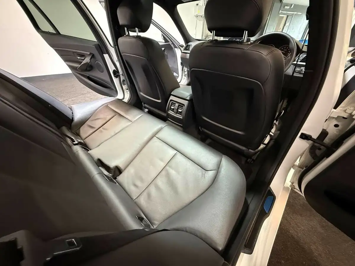 2015-bmw-3-series-20-328i-luxury-touring-5d-auto-big-41