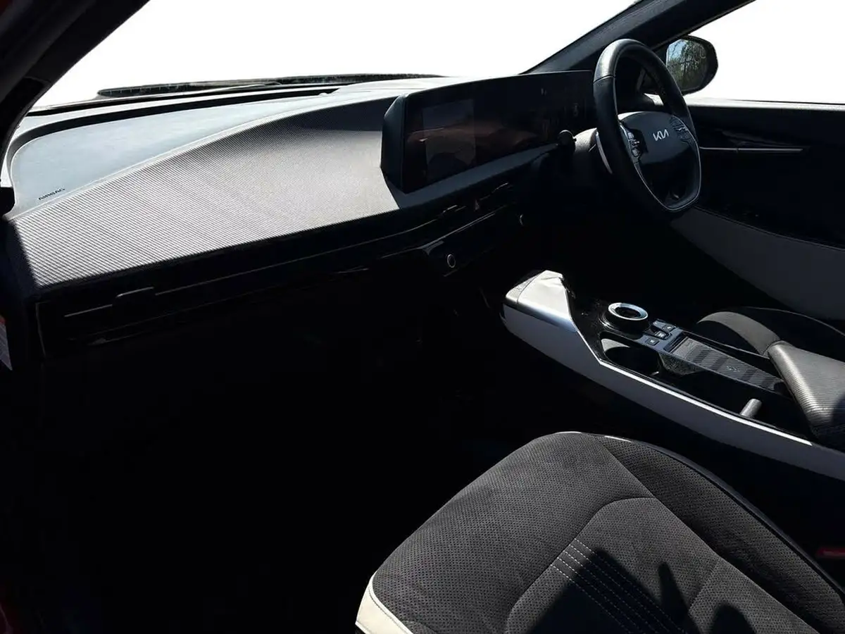 2022-kia-ev6-e-gt-line-320bhp-awd-heat-pump-big-6