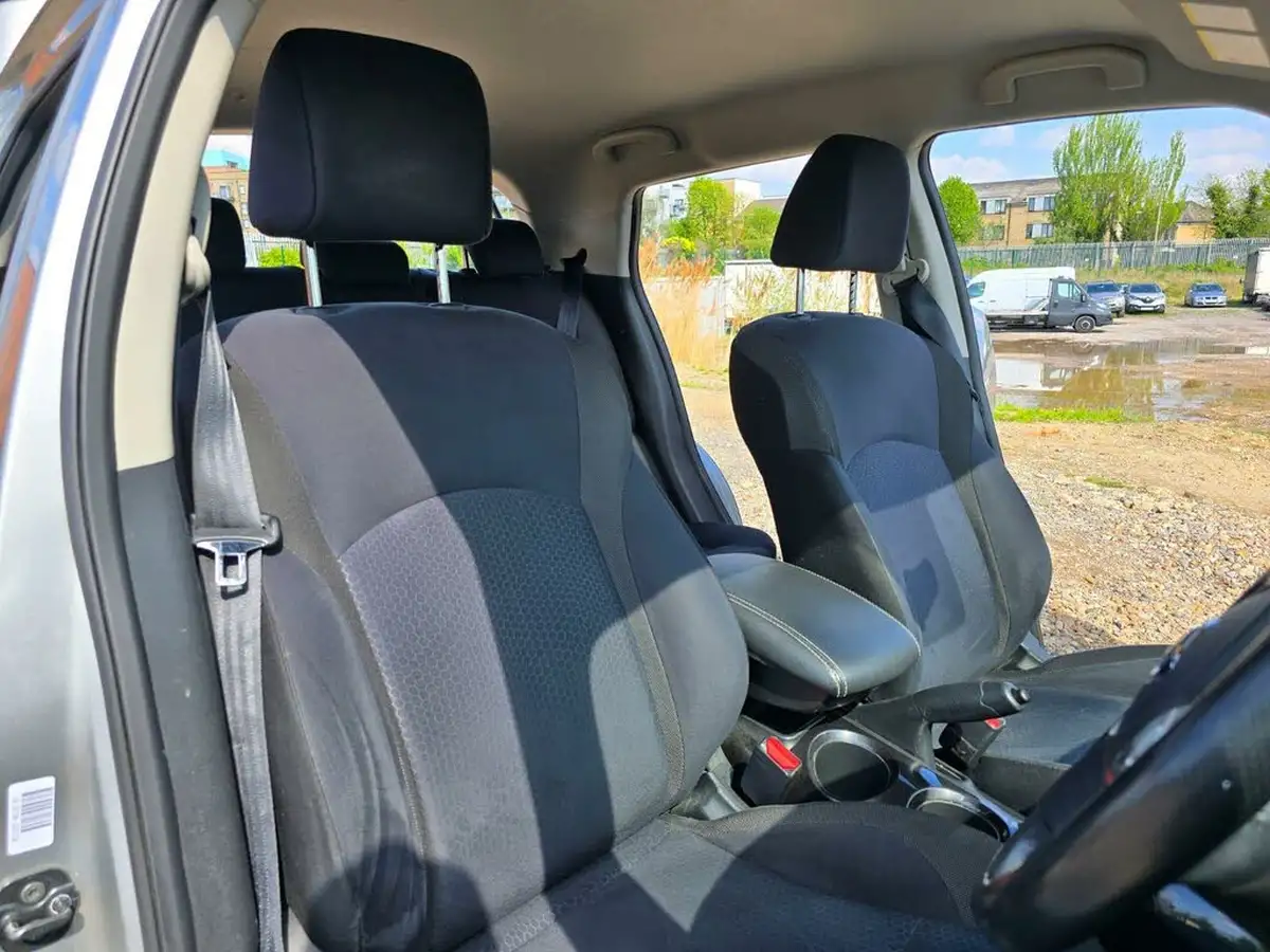 2014-nissan-juke-16-n-tec-16v-1598cc-cvt-big-22
