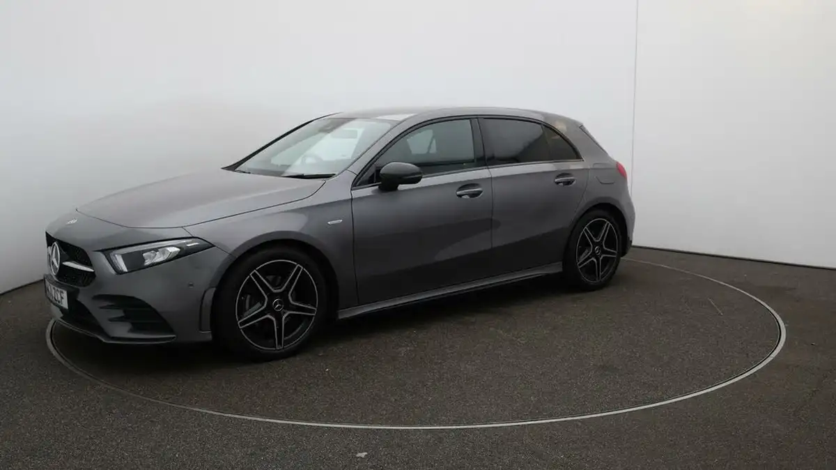 2022-mercedes-benz-a-class-13-a200-amg-line-executive-edition-hatchback-5d-7g-dct-big-67