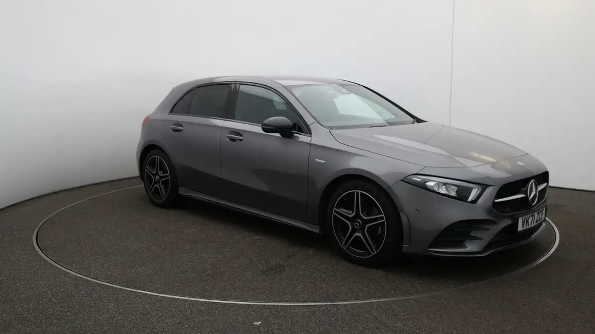 2022-mercedes-benz-a-class-13-a200-amg-line-executive-edition-hatchback-5d-7g-dct-big-43