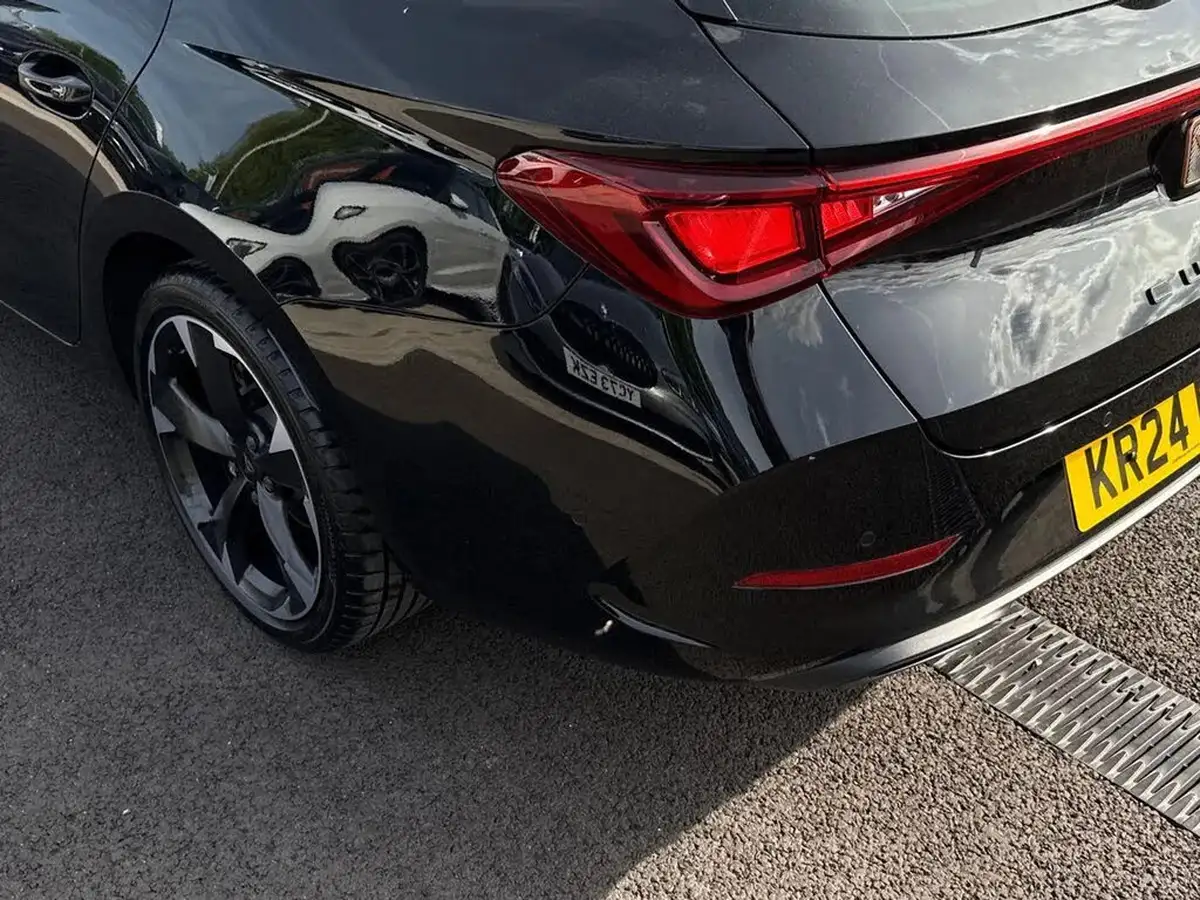 2024-cupra-leon-nf-15-etsi-v1-estate-big-15