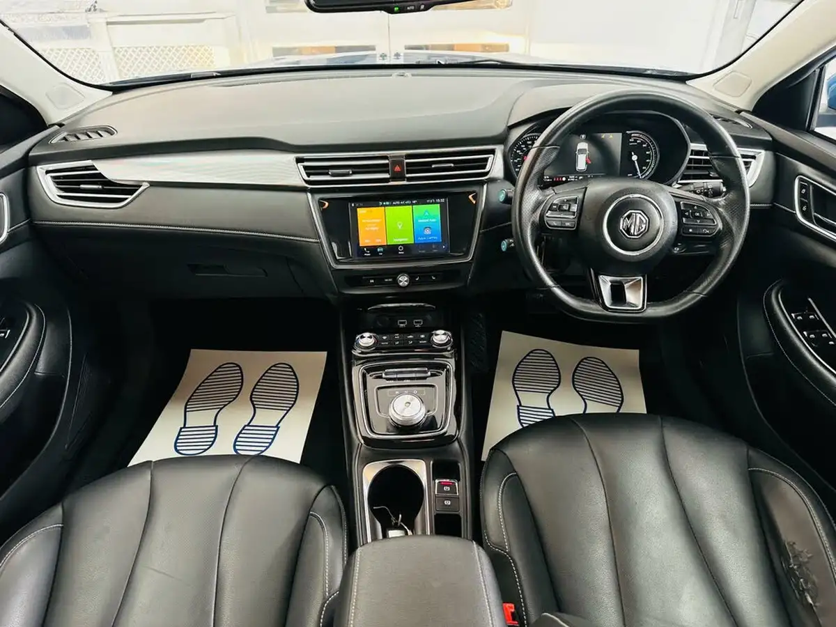 2022-mg-mg5-e-exclusive-ev-long-range-big-30