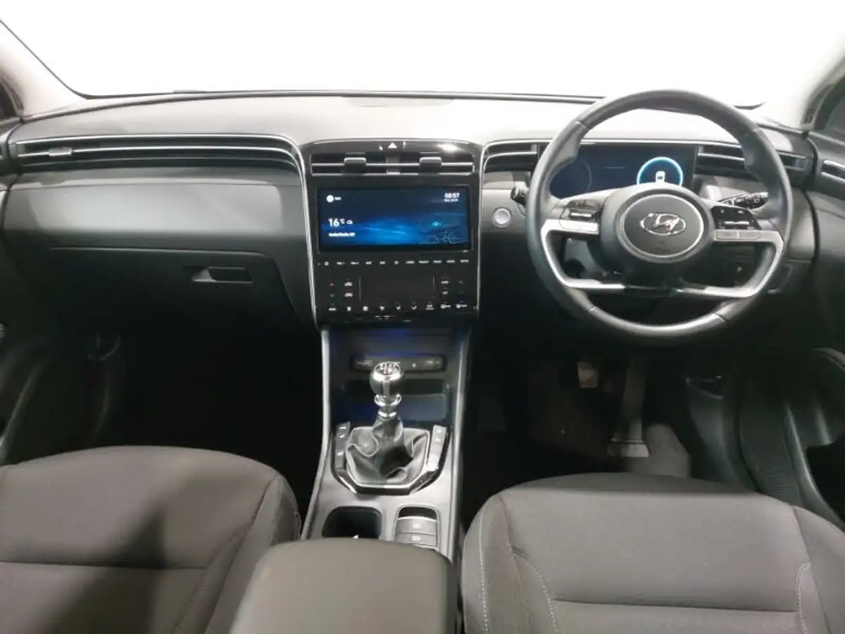 2022-hyundai-tucson-16-t-gdi-premium-150ps-big-2