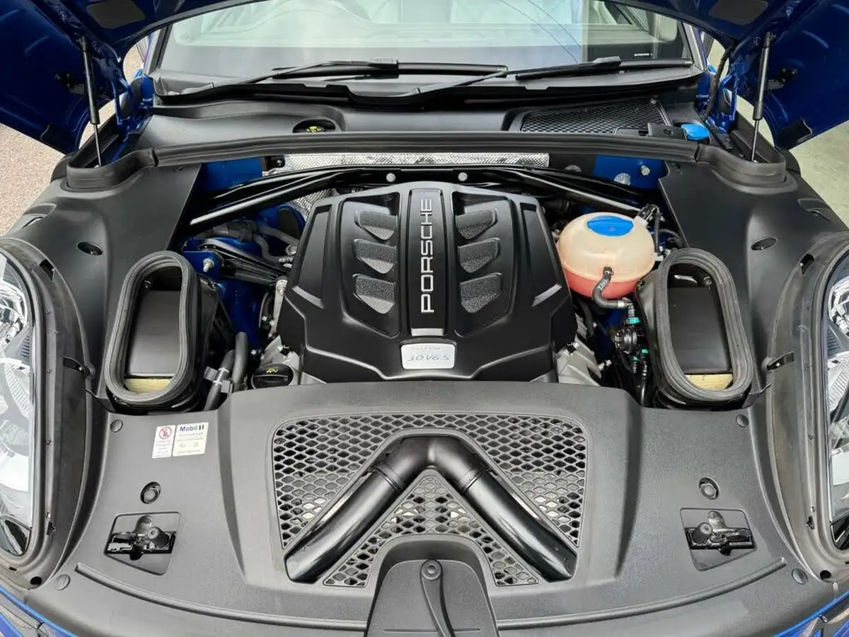 2015-porsche-macan-30-s-big-16