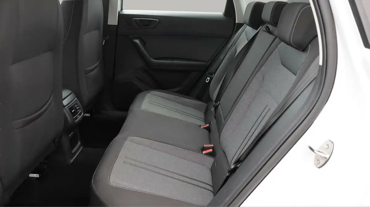 2022-seat-ateca-15-ecotsi-se-technology-big-16