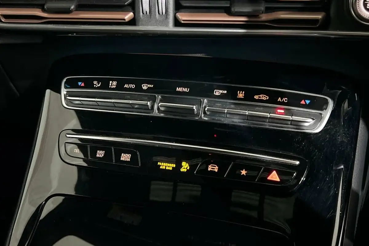 2020-mercedes-benz-eqc-e-eqc-400-amg-line-premium-plus-big-36