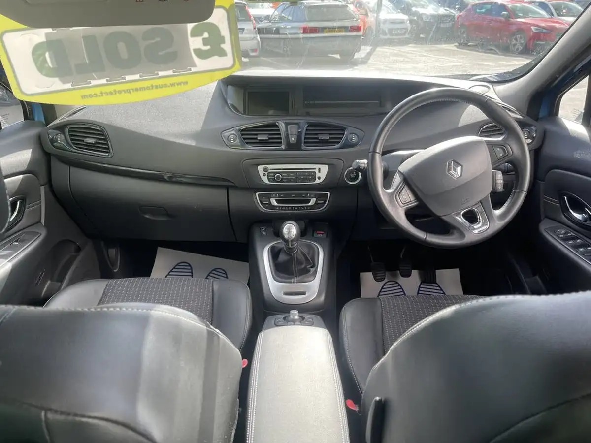 2014-renault-scenic-15td-dynamique-tom-tom-ss-big-7
