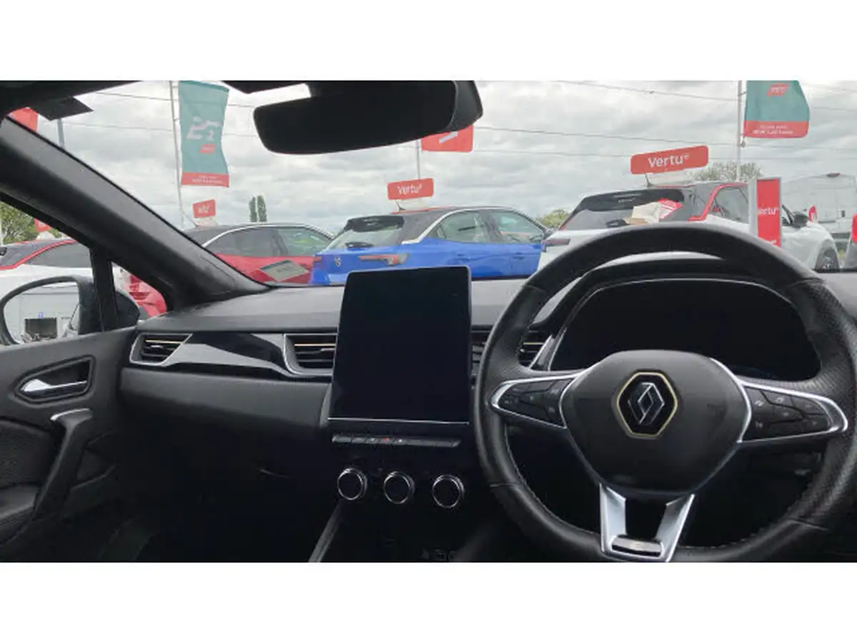 2024-renault-captur-16-e-tech-engineered-145ps-full-big-8
