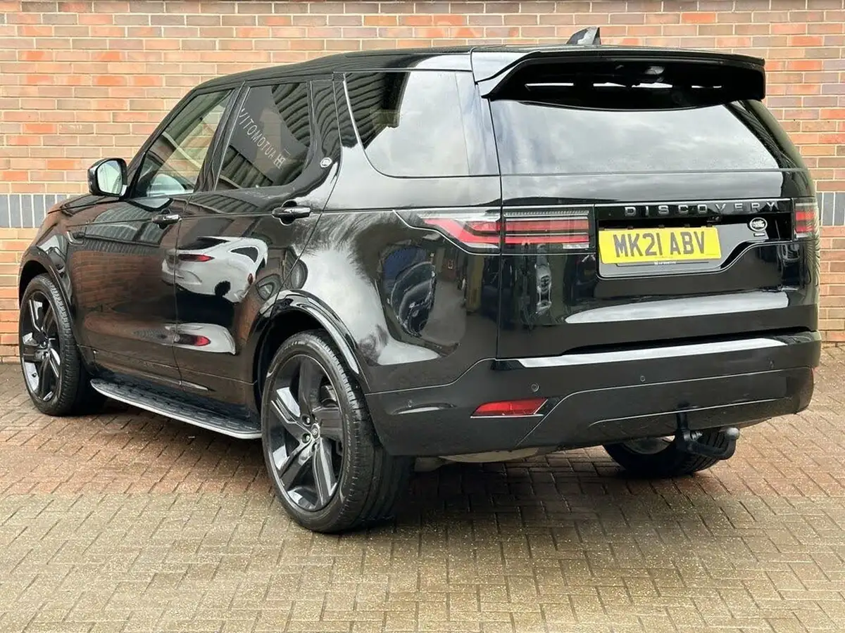 2021-land-rover-discovery-30-d300-r-dynamic-hse-big-6
