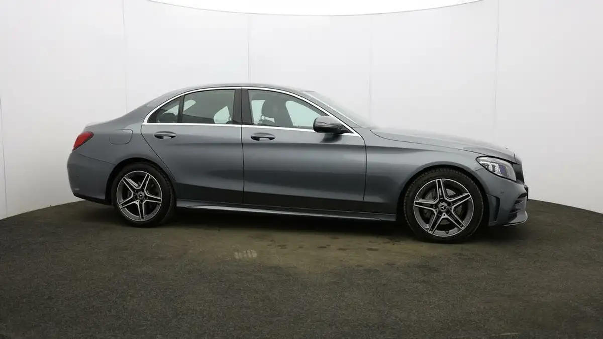2019-mercedes-benz-c-class-15-c200-amg-line-premiumss-saloon-4d-big-42
