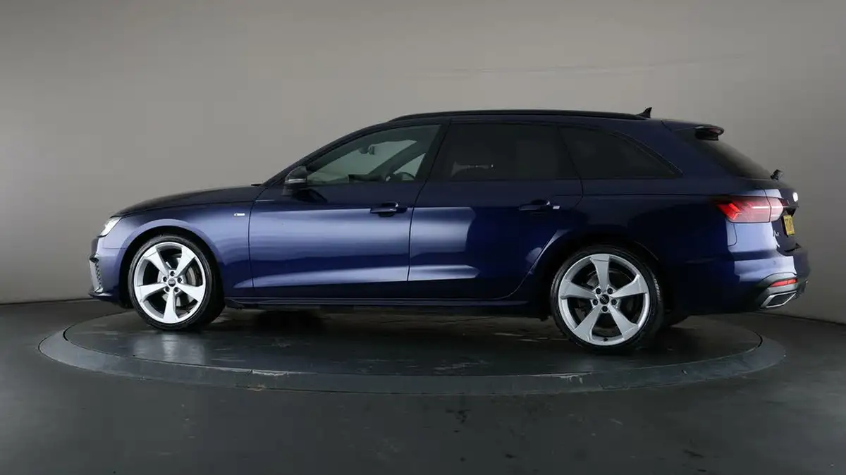 2021-audi-a4-avant-20-40-tfsi-black-edition-204ps-big-69