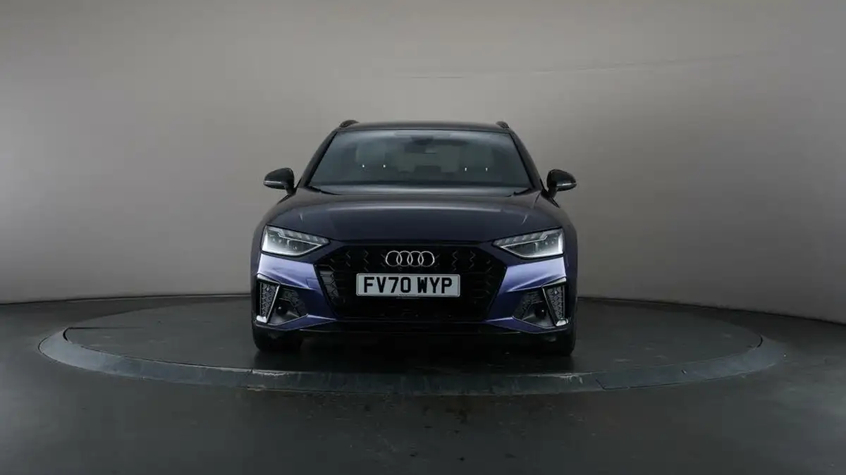 2021-audi-a4-avant-20-40-tfsi-black-edition-204ps-big-41