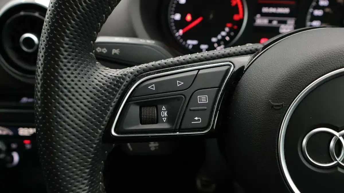 2019-audi-a3-15-35-tfsi-s-line-cod-ss-sportback-5d-big-24
