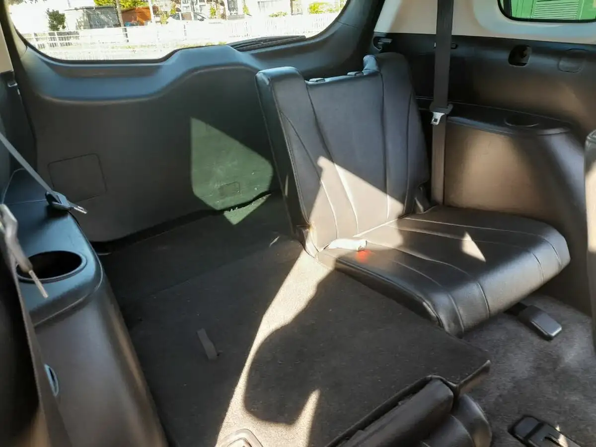 2014-mazda-mazda5-16d-sport-venture-big-14